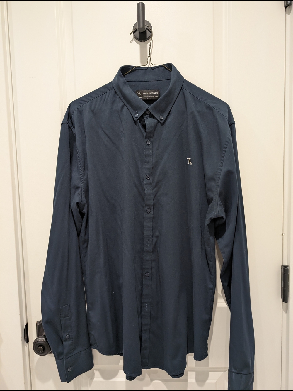 Men's Long-Sleeve Button-Down Shirt in Teal